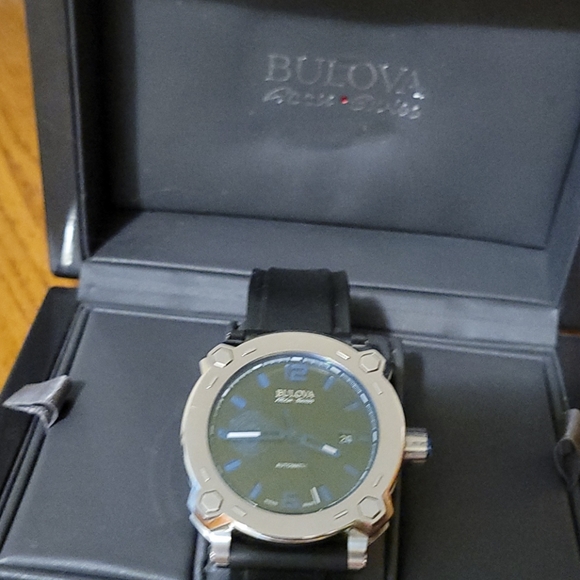 Watch - Picture 2 of 2